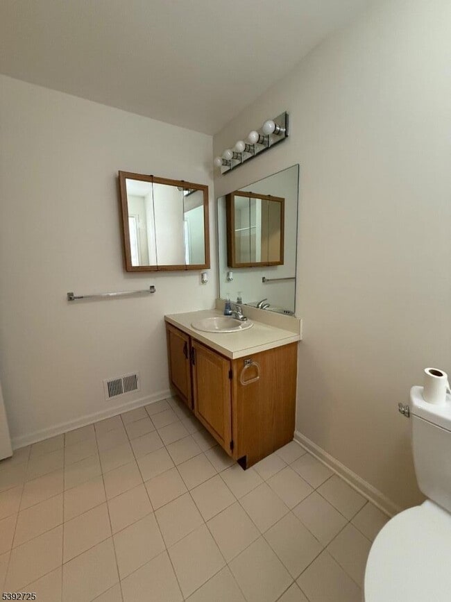 Building Photo - 5111 Austin Ct