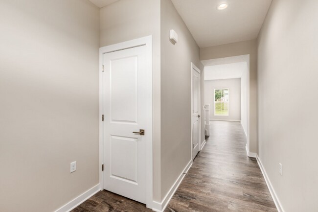 Building Photo - 313 Lenell Lp