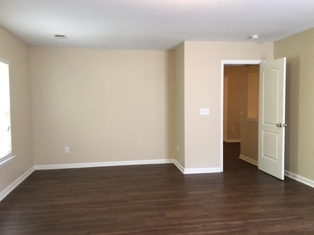 Building Photo - 138 Graduate Ln