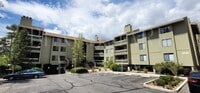 Building Photo - 2845 Idlewild Dr