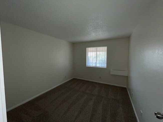 Building Photo - Cozy one bedroom 1 bath condo