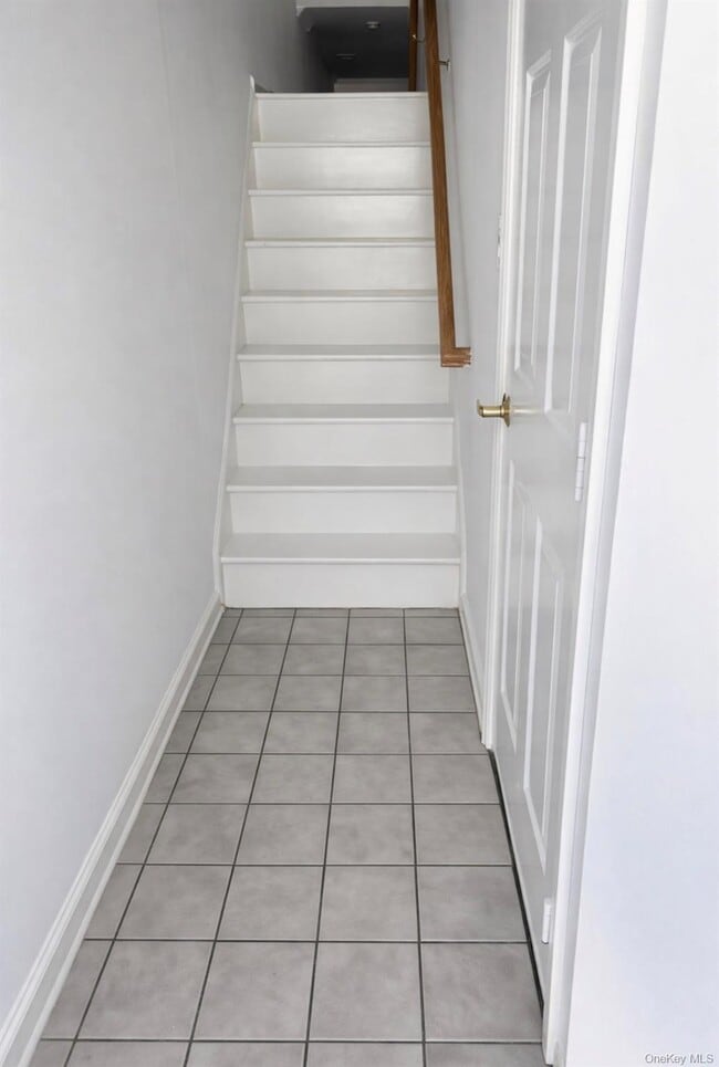 Building Photo - 54 Crystal Hill Dr