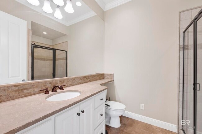 Building Photo - 32491 Water View Dr E