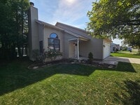 Building Photo - 3 bed, 2 bath, Mishawaka