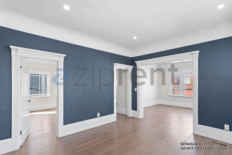 Building Photo - 2624 Adeline St