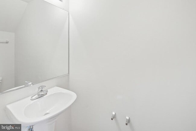 Building Photo - 7261 Calm Sunset