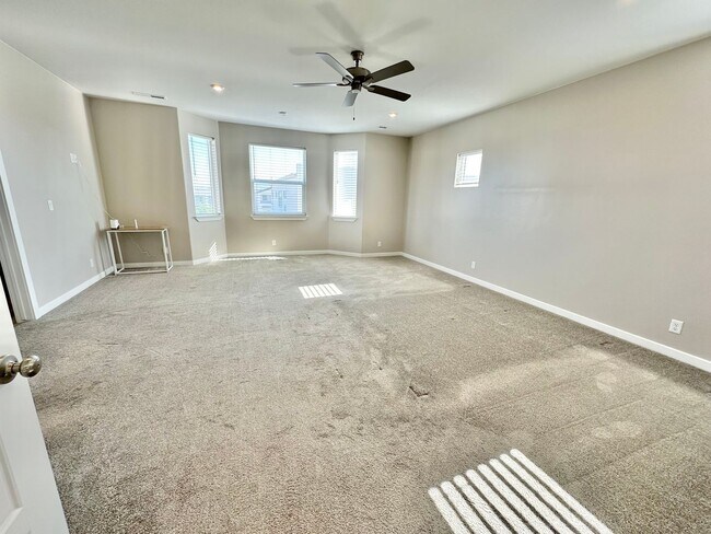Building Photo - 797 Red Marble Ln