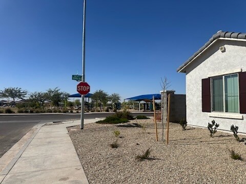 Building Photo - 10846 W Chipman Rd
