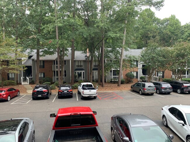 Building Photo - 524 Warm Springs Cir