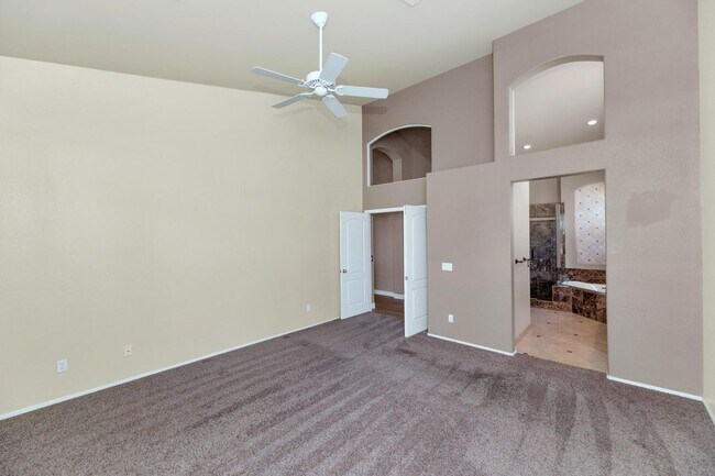 Building Photo - 3382 W Harrison St