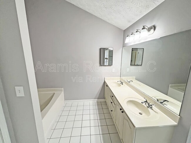 Building Photo - 2251 Mainsail Ct