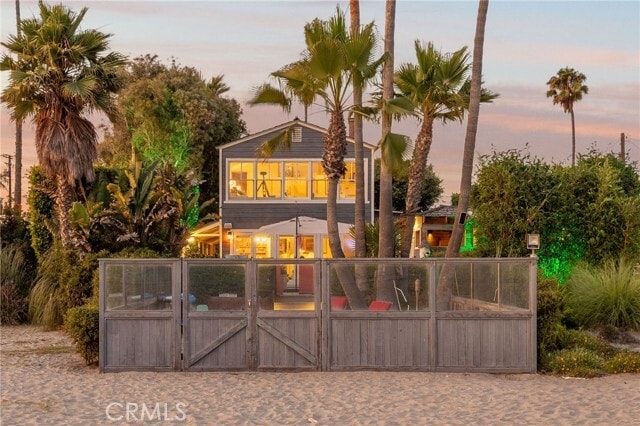 Primary Photo - 5102 E Ocean Blvd
