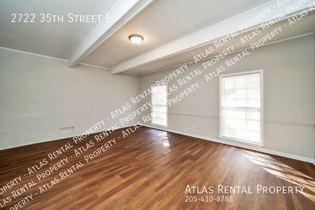 Building Photo - 2722 35th St E