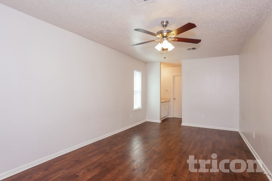 Building Photo - 22510 Leedstown Ln