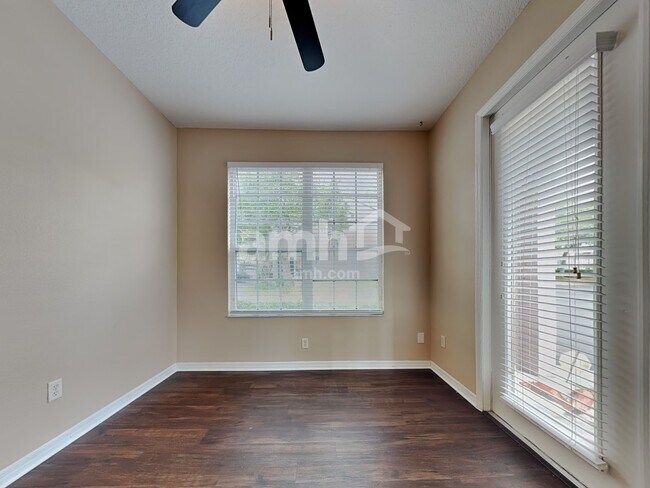 Building Photo - 10602 Drayton Ct