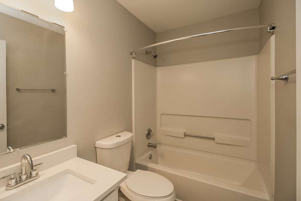 Building Photo - 311 Fallview Dr