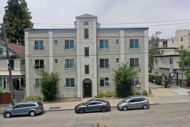 Building - 2423 Blake St