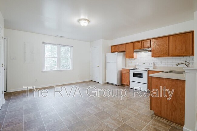 Building Photo - 2909 2nd Ave