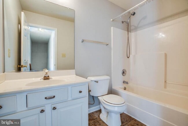 Building Photo - 4411 Wexham Ct