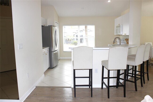 Building Photo - 13748 Meade Ct