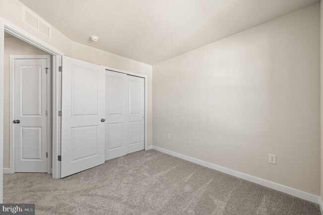 Building Photo - 106 Abramo Victor Dr