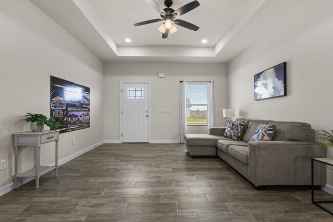 Building Photo - BRAND NEW HOMES FOR LEASE IN MERCEDES! CHO...
