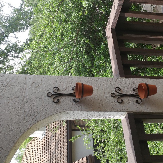 Building Photo - 18040 Midway Rd