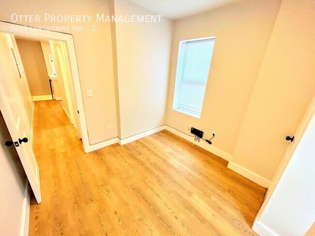 Building Photo - 2BR/1BA Modern Apartment in West Philadelphia