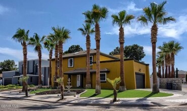 Building Photo - 1933 Gus Moran St