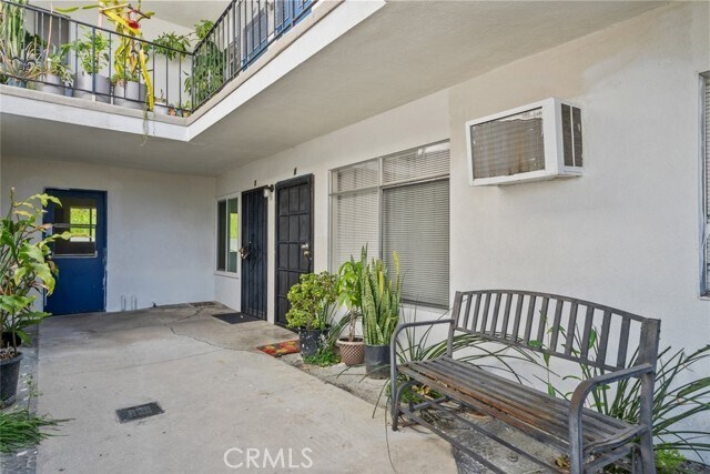 Building Photo - 1601 College View Dr