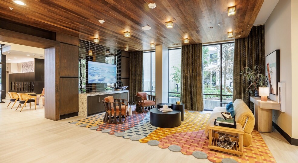 Building Photo - 1401 S Lamar Blvd