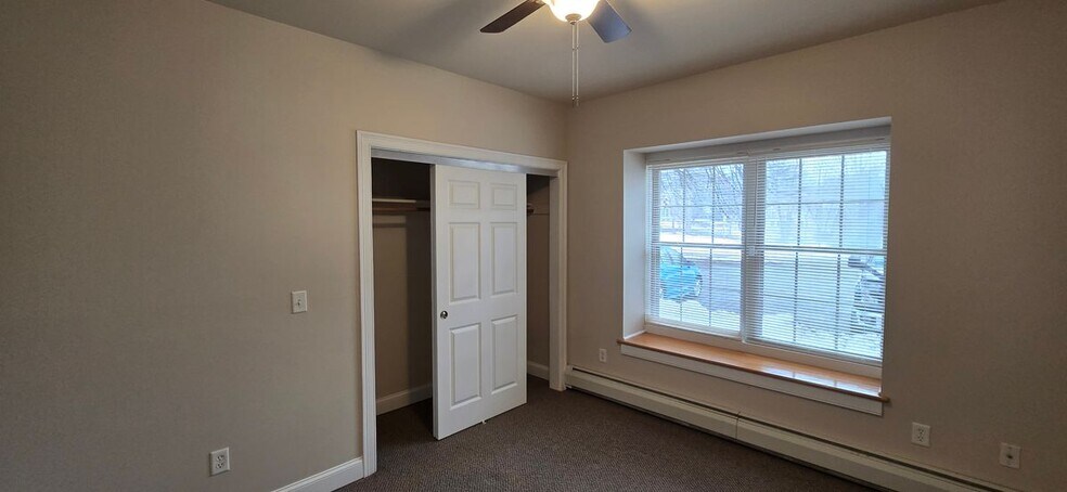 Building Photo - 154 Washington St