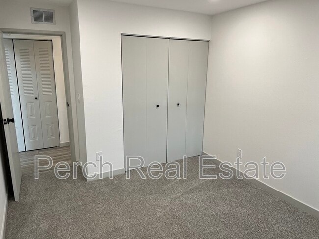 Building Photo - 7080 W 20th Ave
