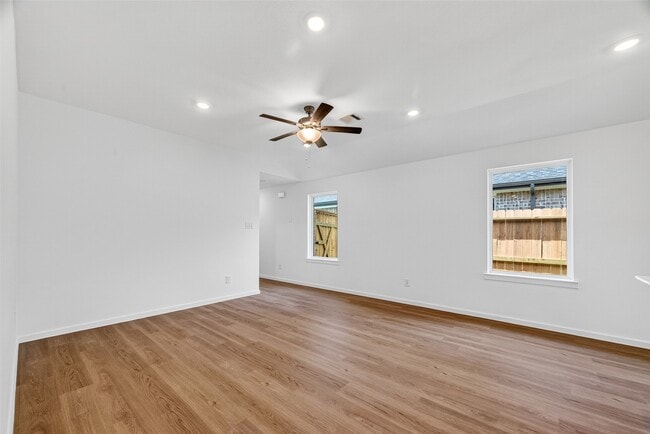 Building Photo - 3529 Longhorn Vly St