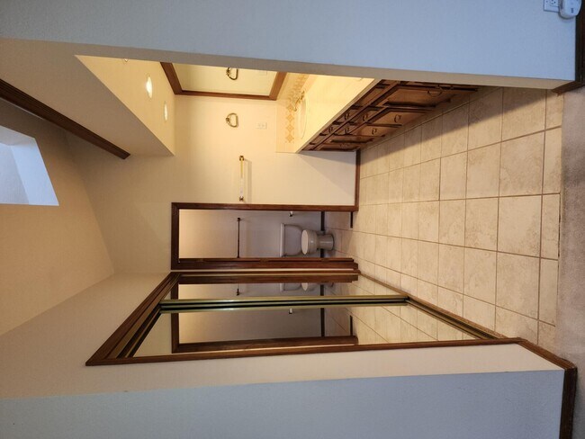 Building Photo - 9335 Admiral Lowell Pl NE