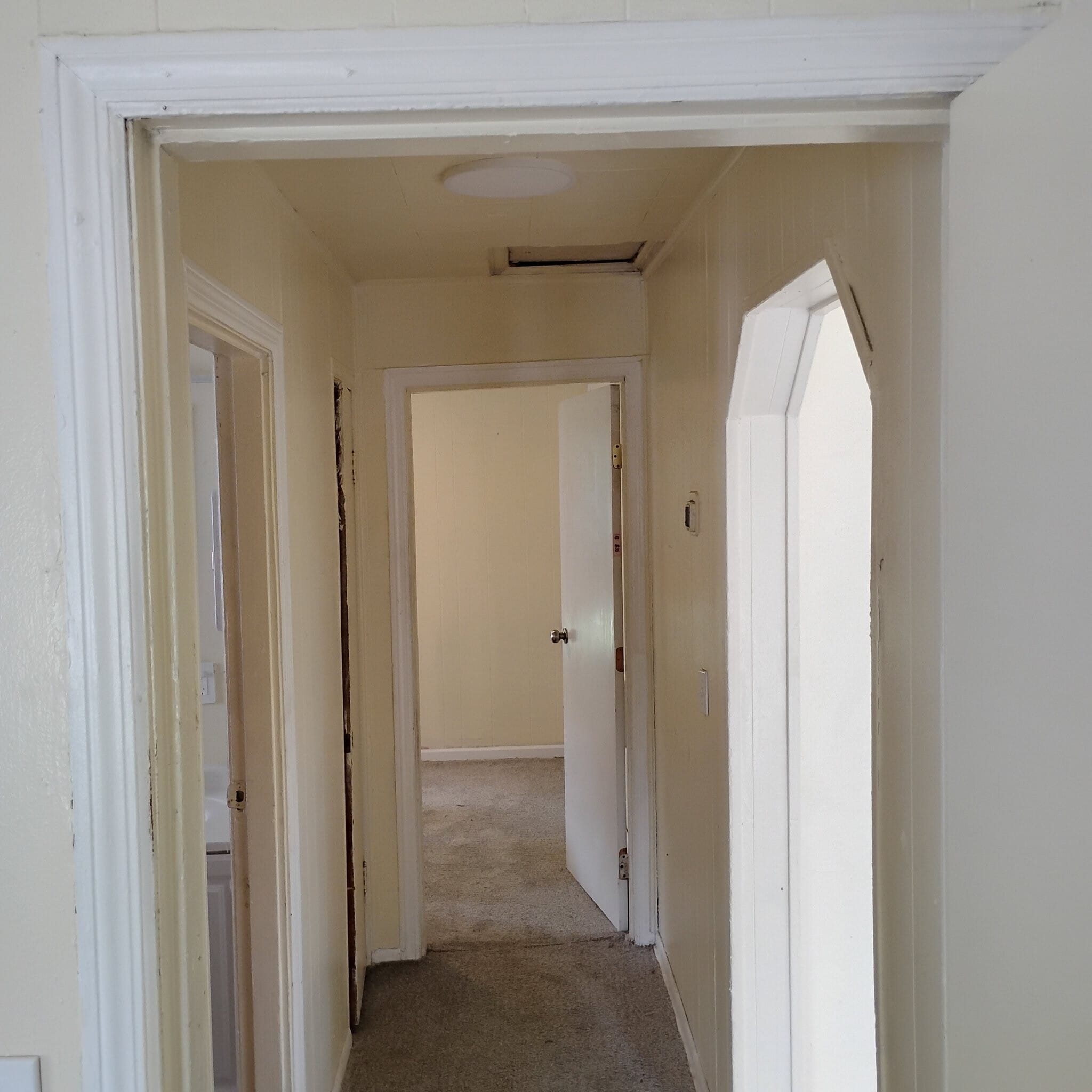 Building Photo - 786 Goodlow Ave