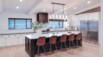 Building Photo - 243 W Harmont Dr