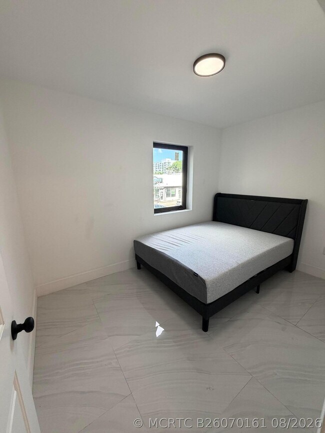 Building Photo - 8211 Biscayne Blvd