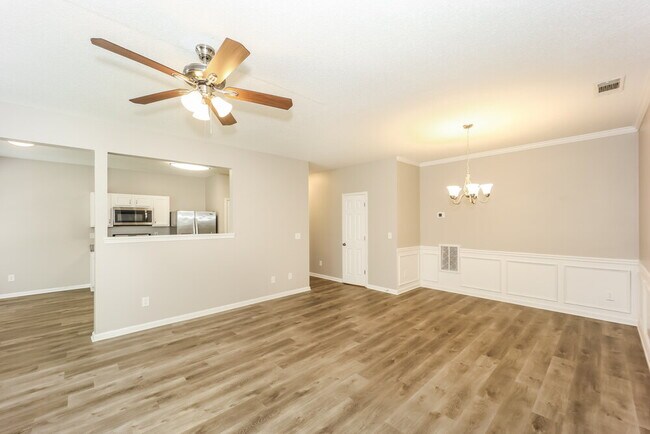 Building Photo - 218 Southwind Ln