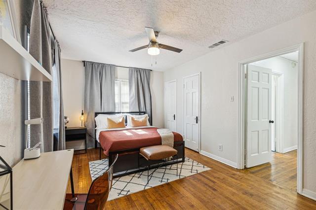 Building Photo - 2435 W 10th St