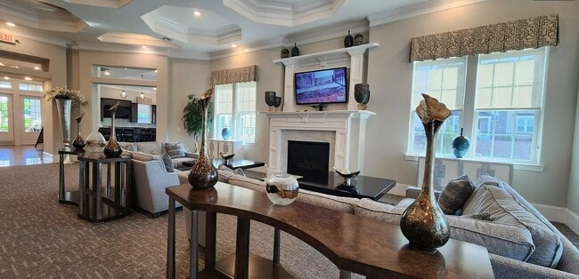 Building Photo - 939 Haybeck Ln