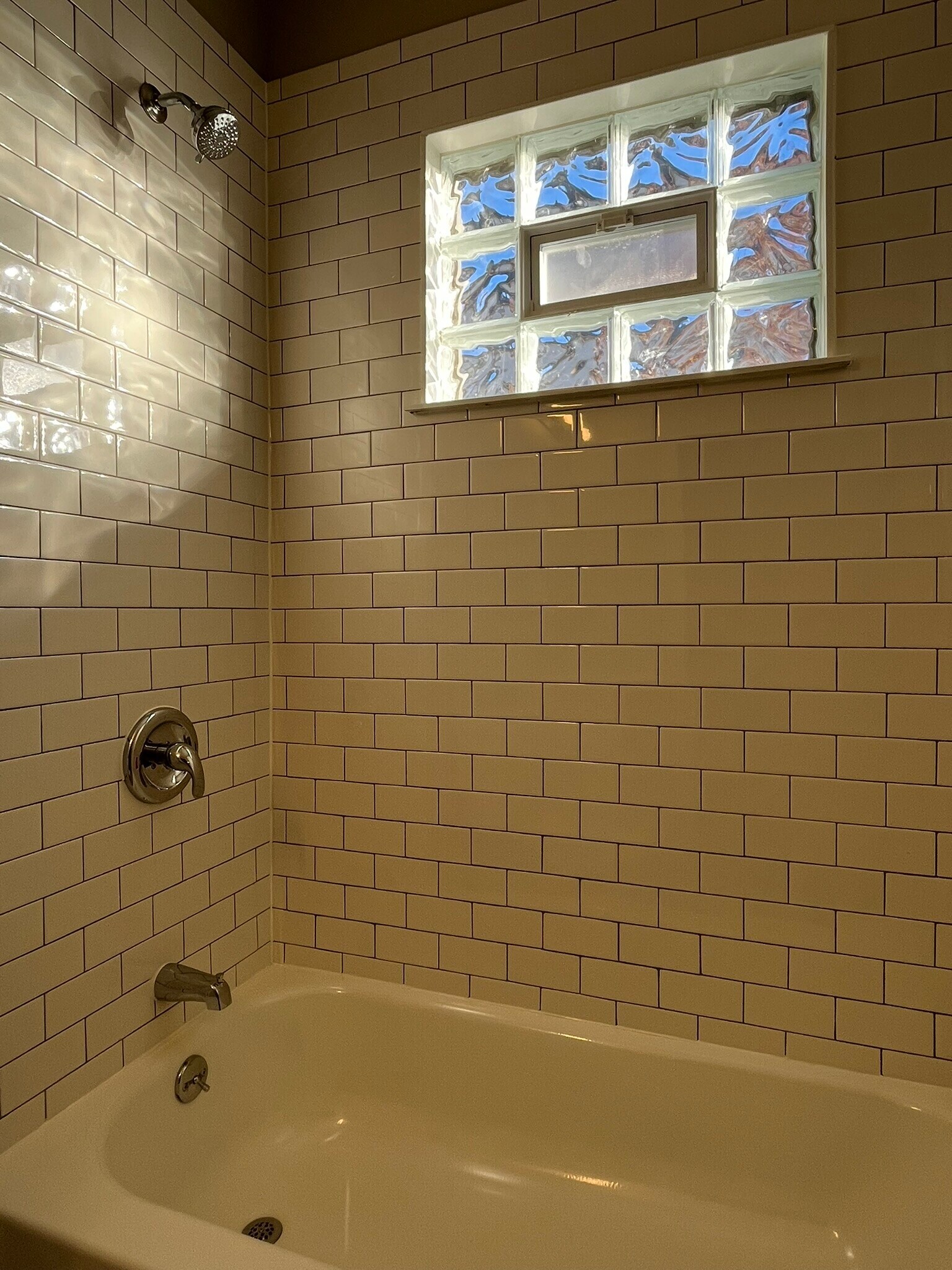 Building Photo - 2159 S Mound St