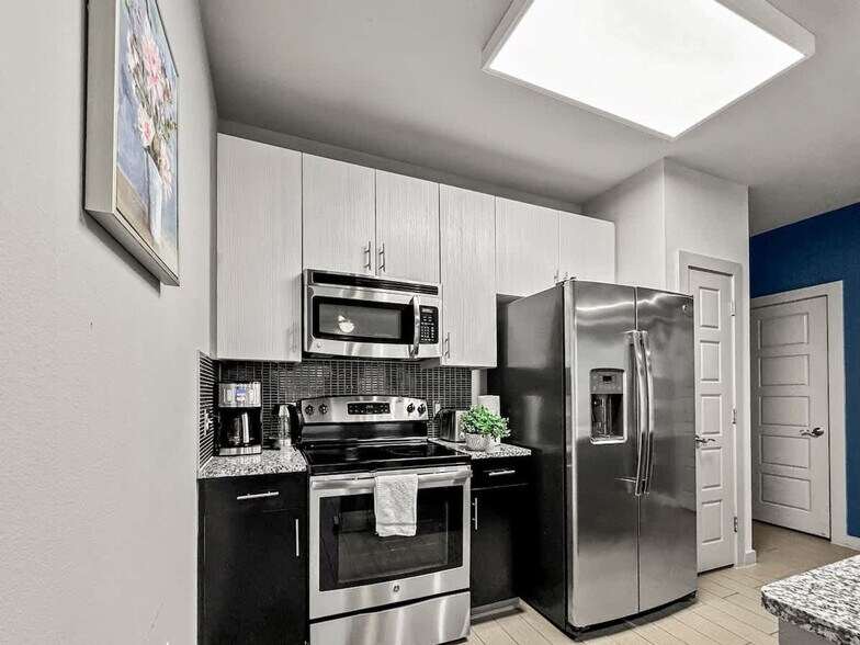 Building Photo - 3021 Routh St