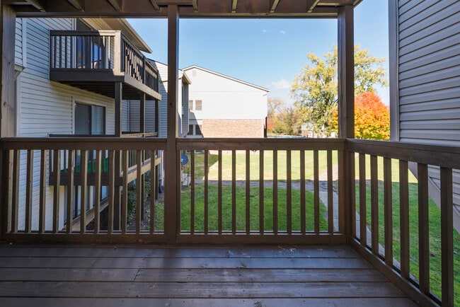 Building Photo - 30078 W 12 Mile Rd