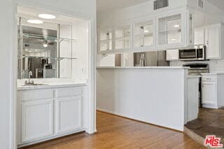 Building Photo - 521 Montana Ave