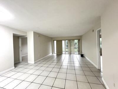 Building Photo - 4215 N University Dr