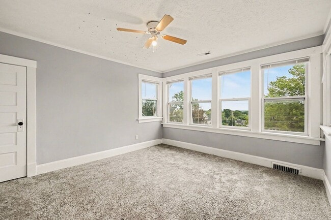 Building Photo - 2818 N 45th St