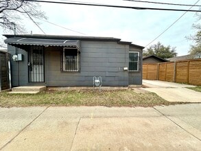 Building Photo - 3309 22nd St
