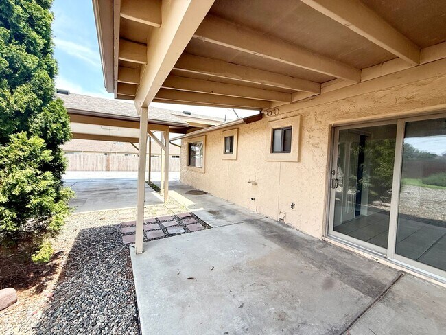 Building Photo - 7860 Spouse Dr