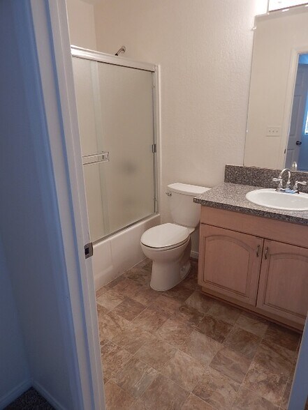 Building Photo - 2869 C St